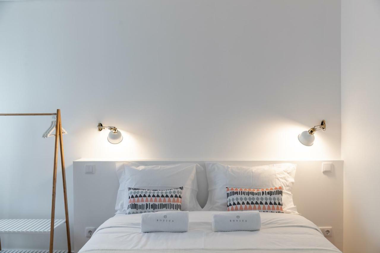 Botica Guesthouse เอสปีโญ ภายนอก รูปภาพ